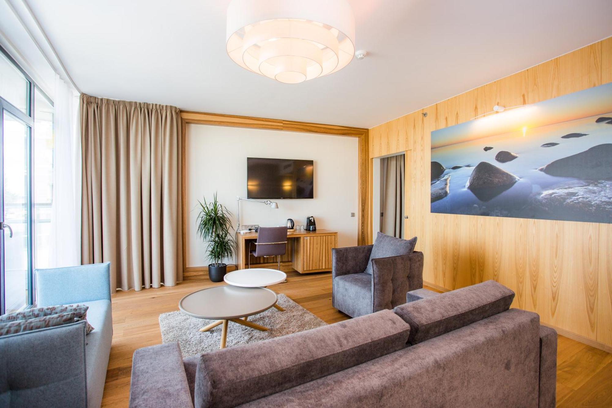 Hestia Hotel Europa Tallinn Exterior photo
