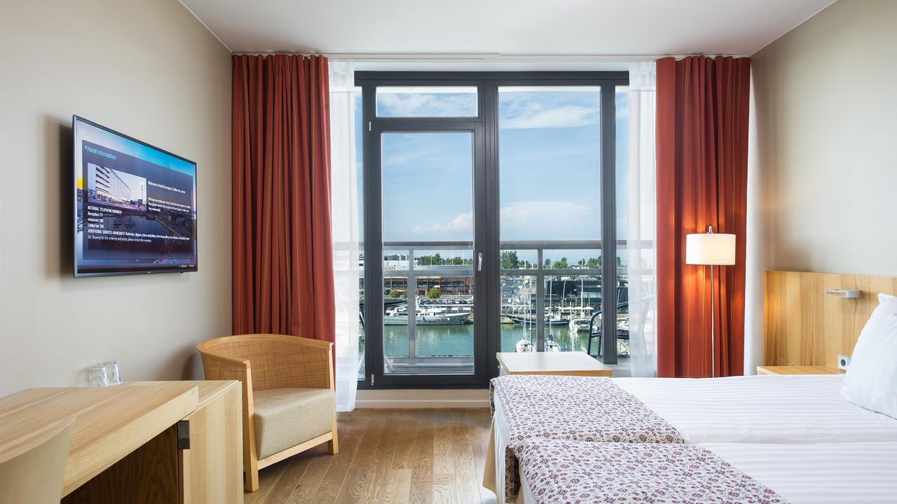 Hestia Hotel Europa Tallinn Exterior photo